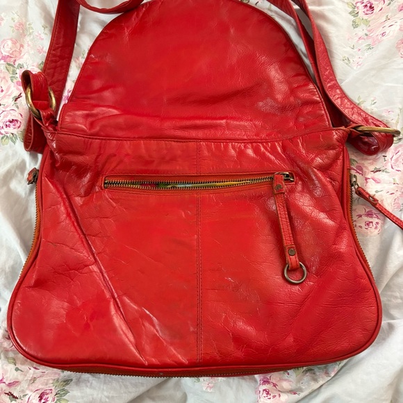 Latico Red Leather Crossbody Bag - Picture 11 of 16